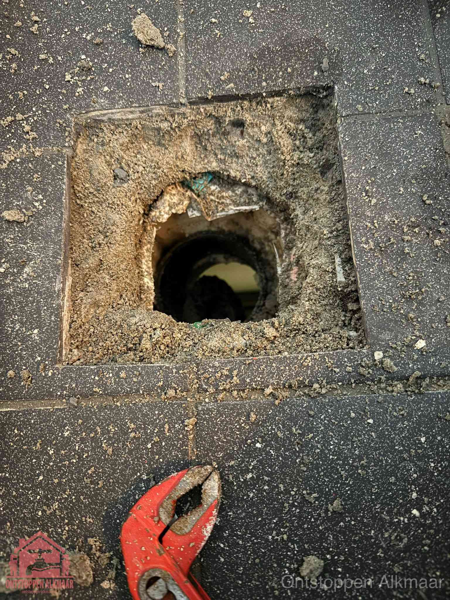 Rioolputje erfgrens eigendom in Alkmaar